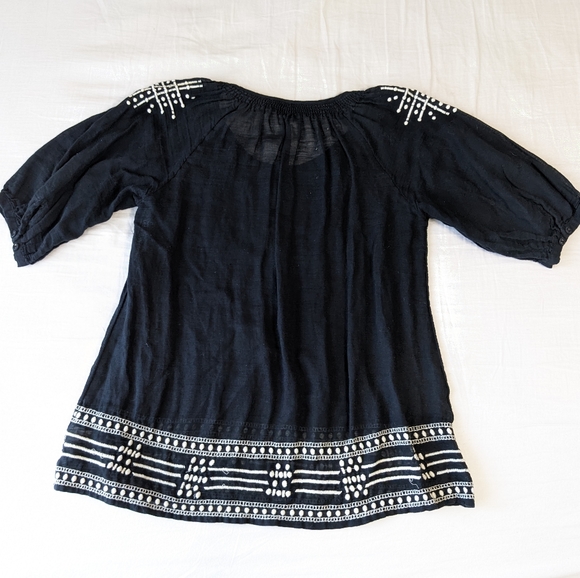Banana Republic Black Linen Blend Embroidered Top Semi Sheer - Picture 2 of 11